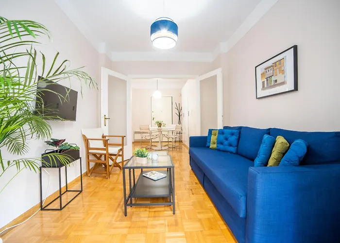F & B Collection - Flat For 4 Salonic